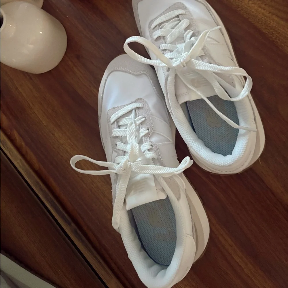 Women’s New Balance 327 Sneakers - Picture 2 of 3